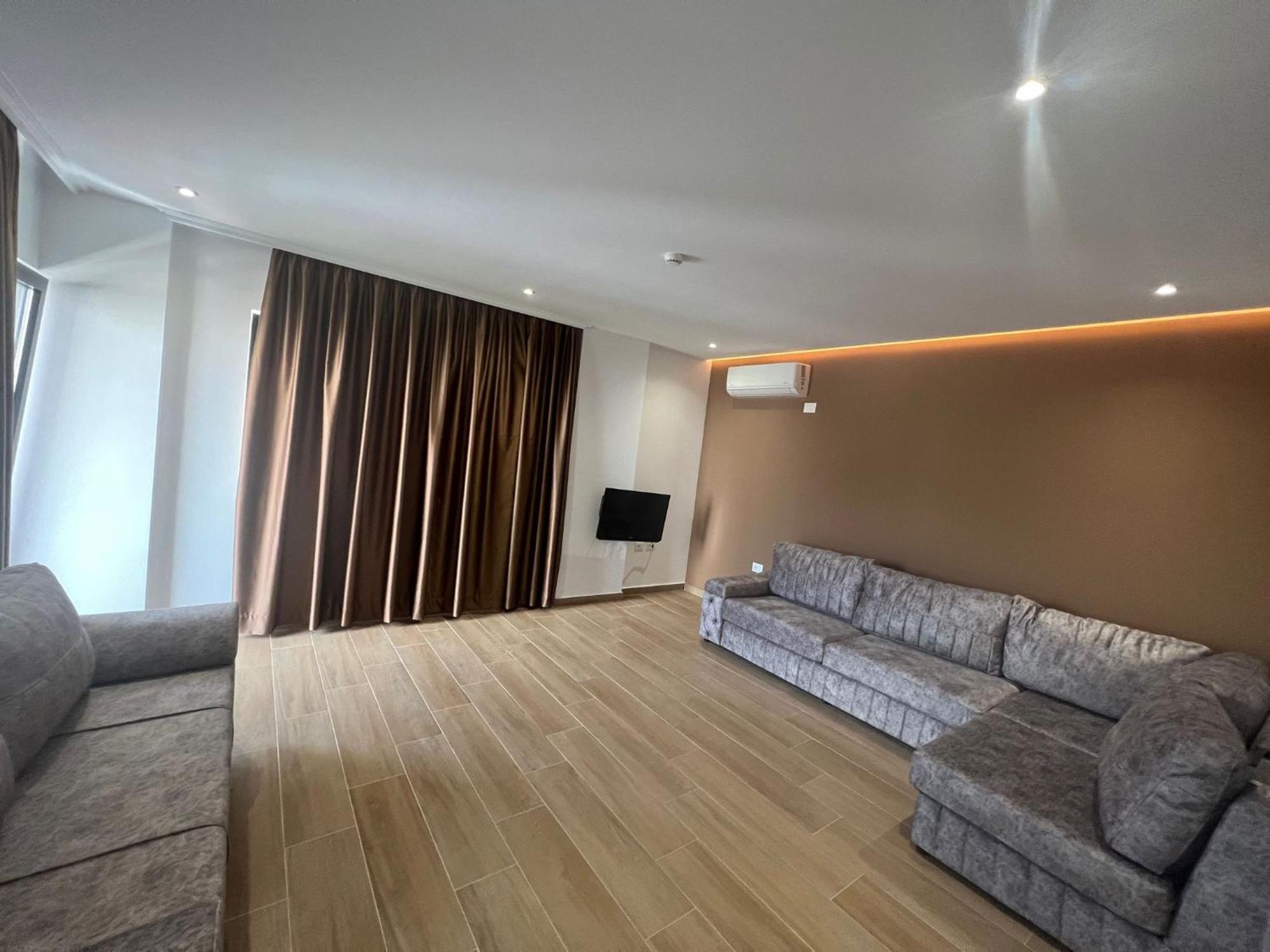 Adora'S View Hotel Sarande Ngoại thất bức ảnh